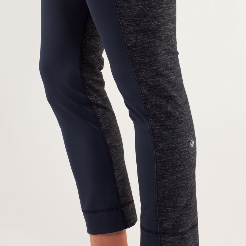 Lululemon Root Chakra Pant
Inkwell size 8 - Picture 6 of 16